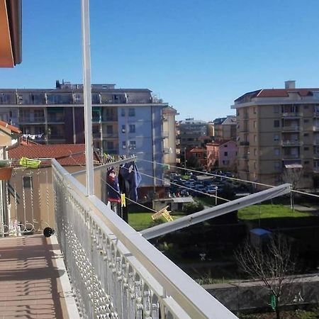 La Casa Di Ester Lavagna Bagian luar foto